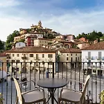 Il Grappolo D'oro Monforte dʼAlba