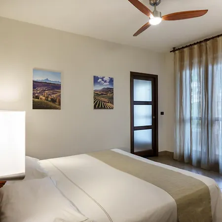 Il Grappolo D'oro ホテル 3*