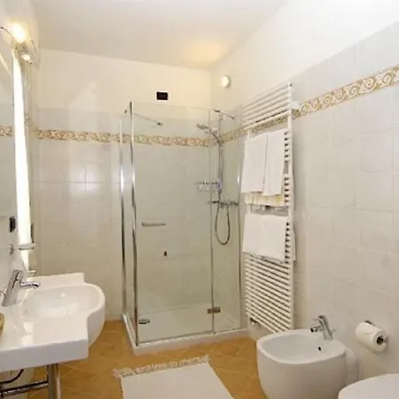 Hotel Il Grappolo D'oro Monforte dʼAlba