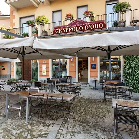 Il Grappolo D'oro Monforte dʼAlba