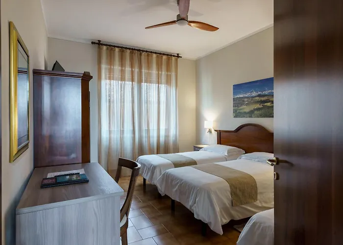 Il Grappolo D'oro Hotel Monforte dʼAlba