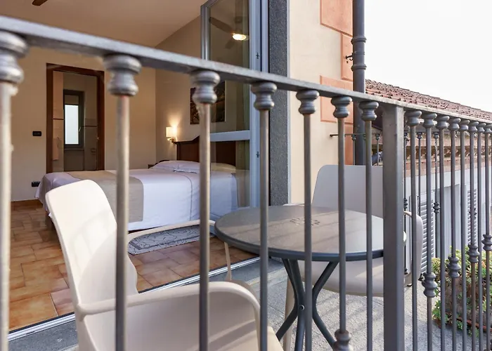 Il Grappolo D'oro Hotel Monforte dʼAlba