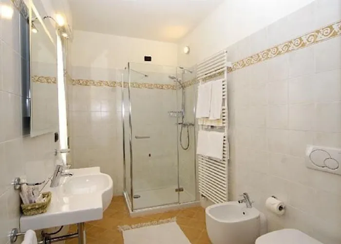 Hotel Il Grappolo D'oro Monforte dʼAlba