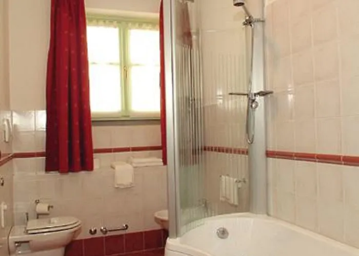 Il Grappolo D'oro Hotel Monforte dʼAlba